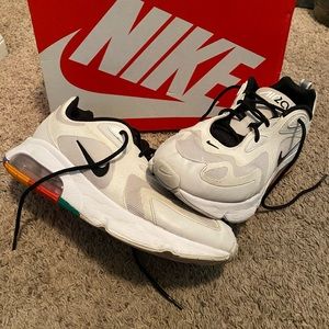 Airmax 200 mens 11.5